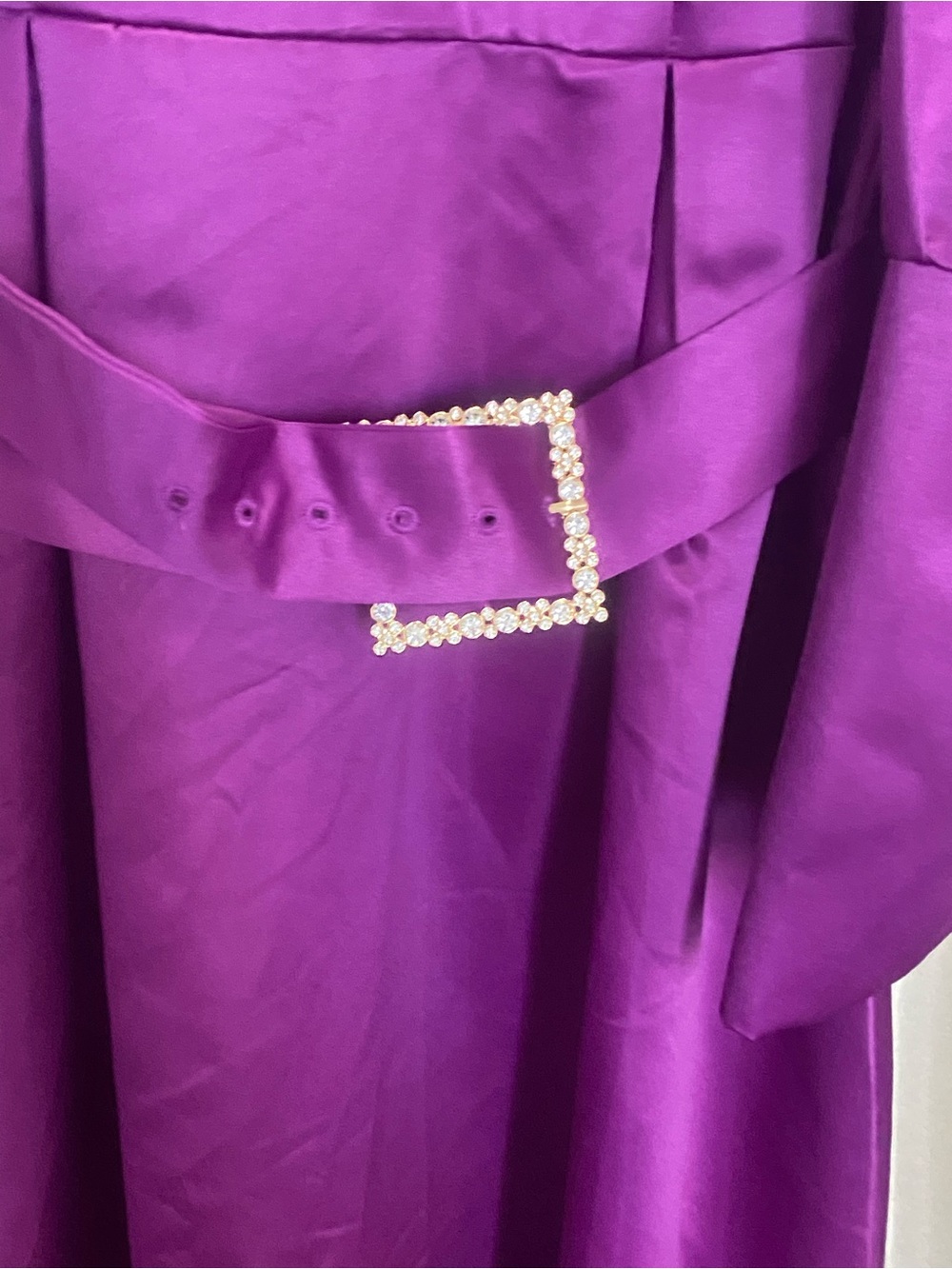 Purple Puff-Sleeve Midi Dress with Rhinestone Belt - Picture 3 of 9